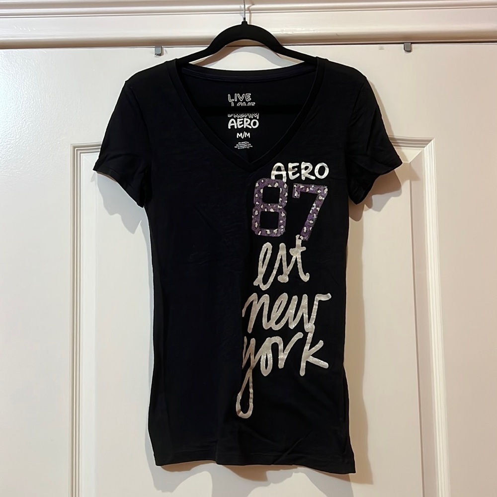 Womenโs Aeropostale T Shirt Size Medium